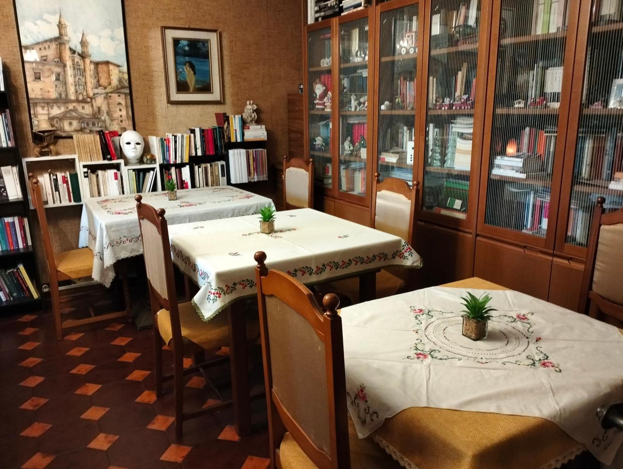 Casa Irene Bed & Breakfast Тори ди Куартезоло Екстериор снимка