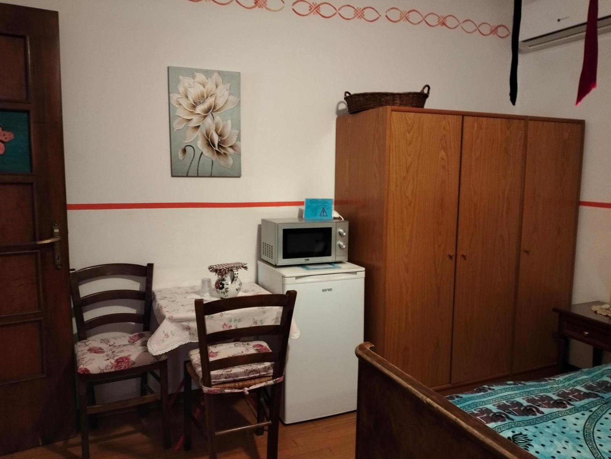 Casa Irene Bed & Breakfast Тори ди Куартезоло Екстериор снимка